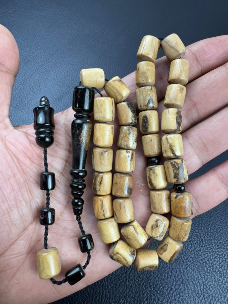 مسباح يسر طحيني