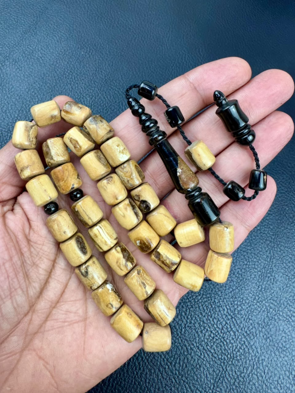 مسباح يسر طحيني