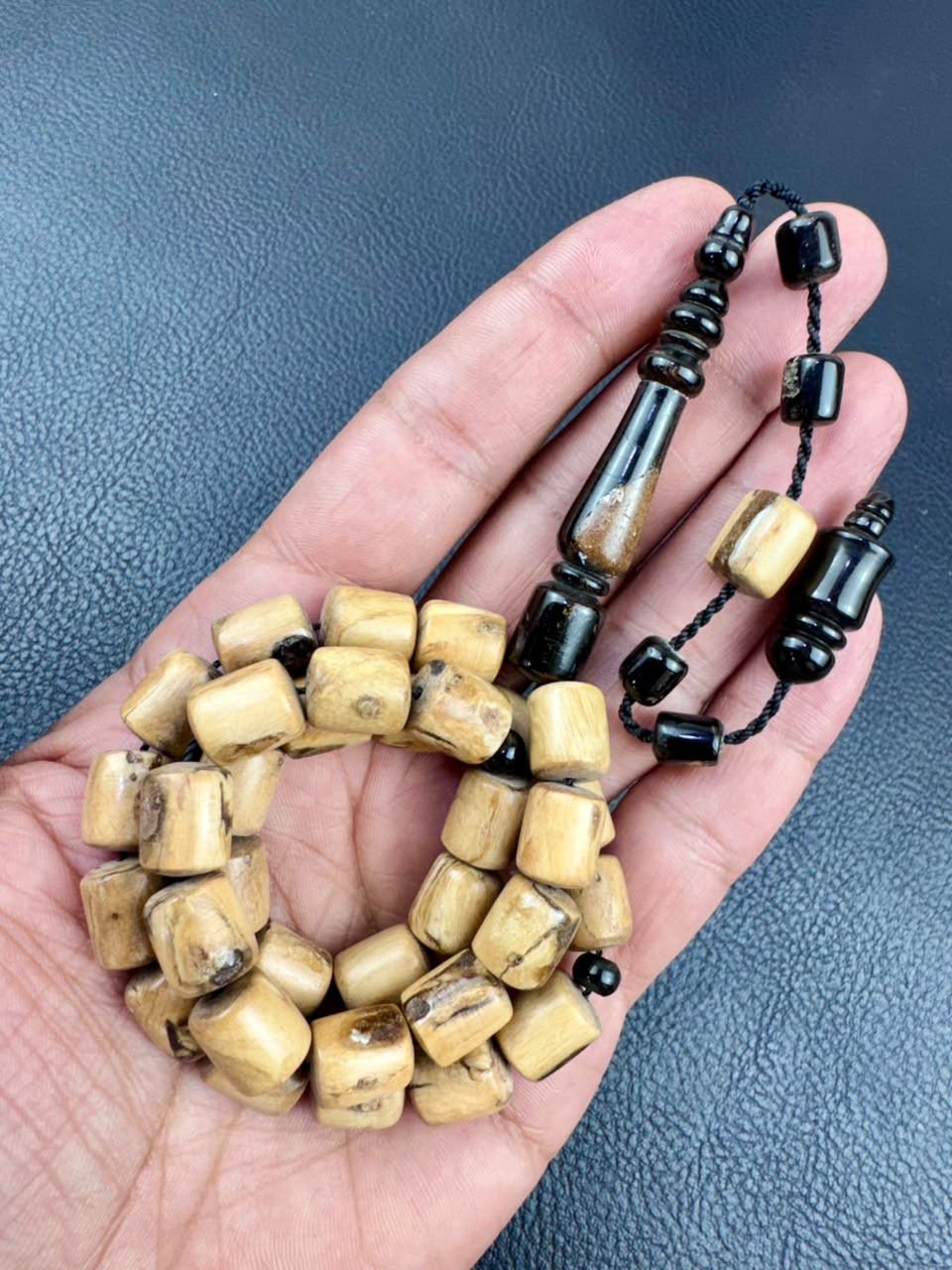 مسباح يسر طحيني