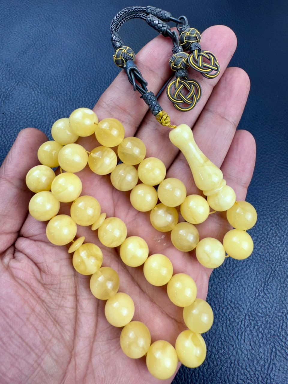 مسباح كهرمان كالينغرادي طبيعي