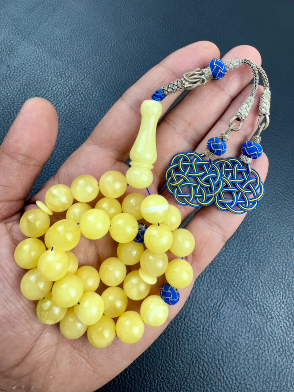 مسباح كهرمان كالينغرادي طبيعي